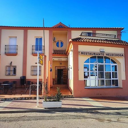 H Helechosa Hotel Bagian luar foto